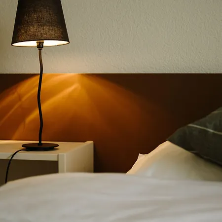 אורחן Landgasthof Baeren 2*