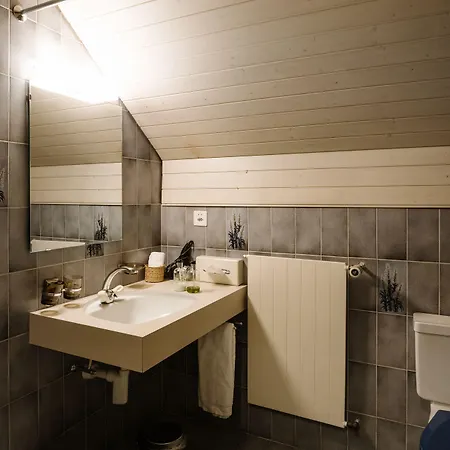 Landgasthof Baeren 2*