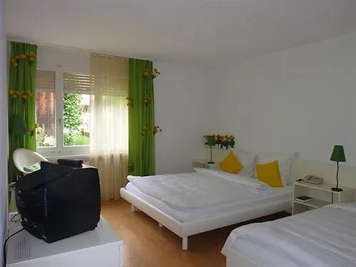 Landgasthof Baeren Inn